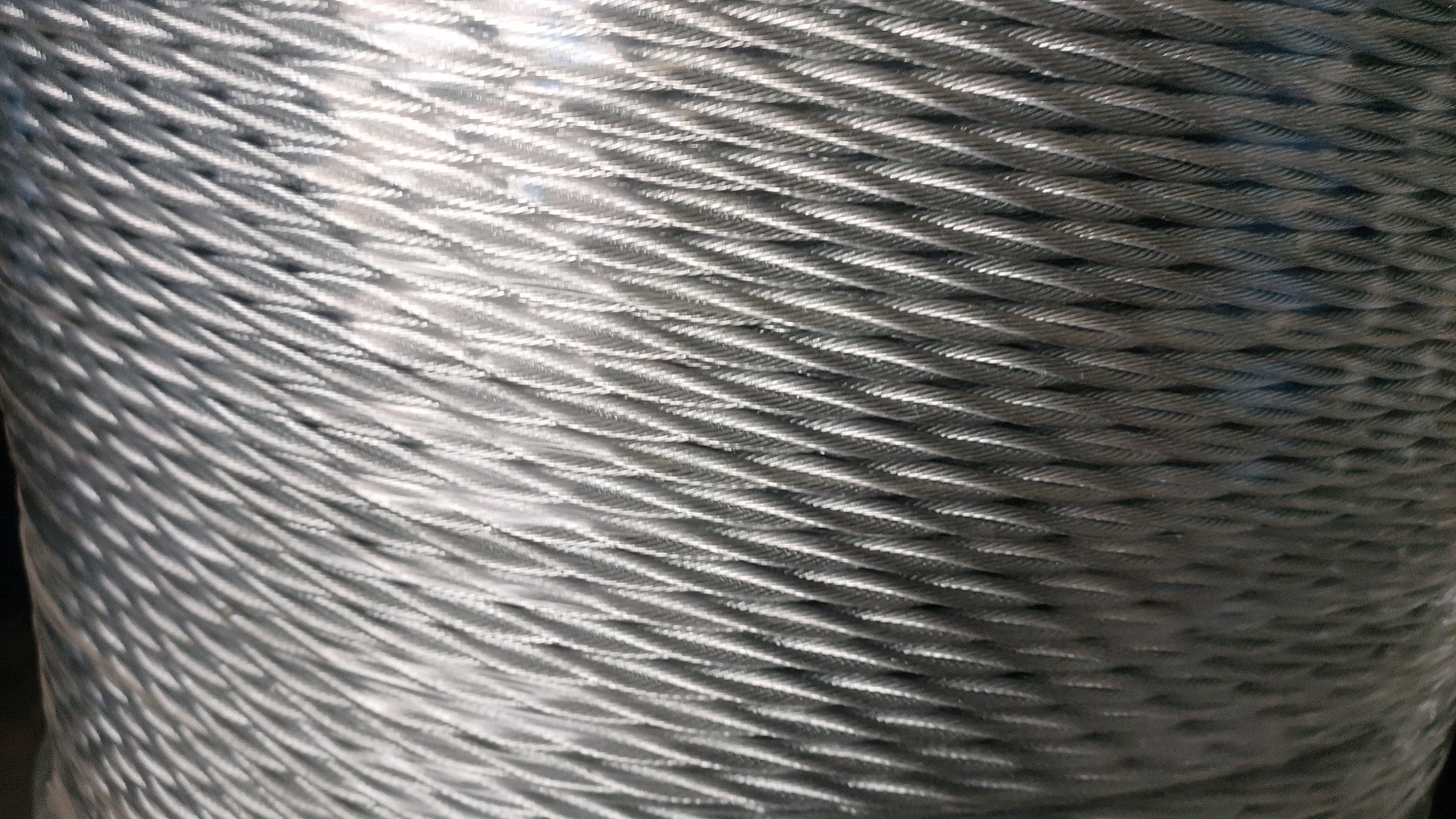 Cable de Acero Galvanizado - 3X19S RECUBIERTO DE PE